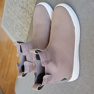 Vessi Chelsea Boots